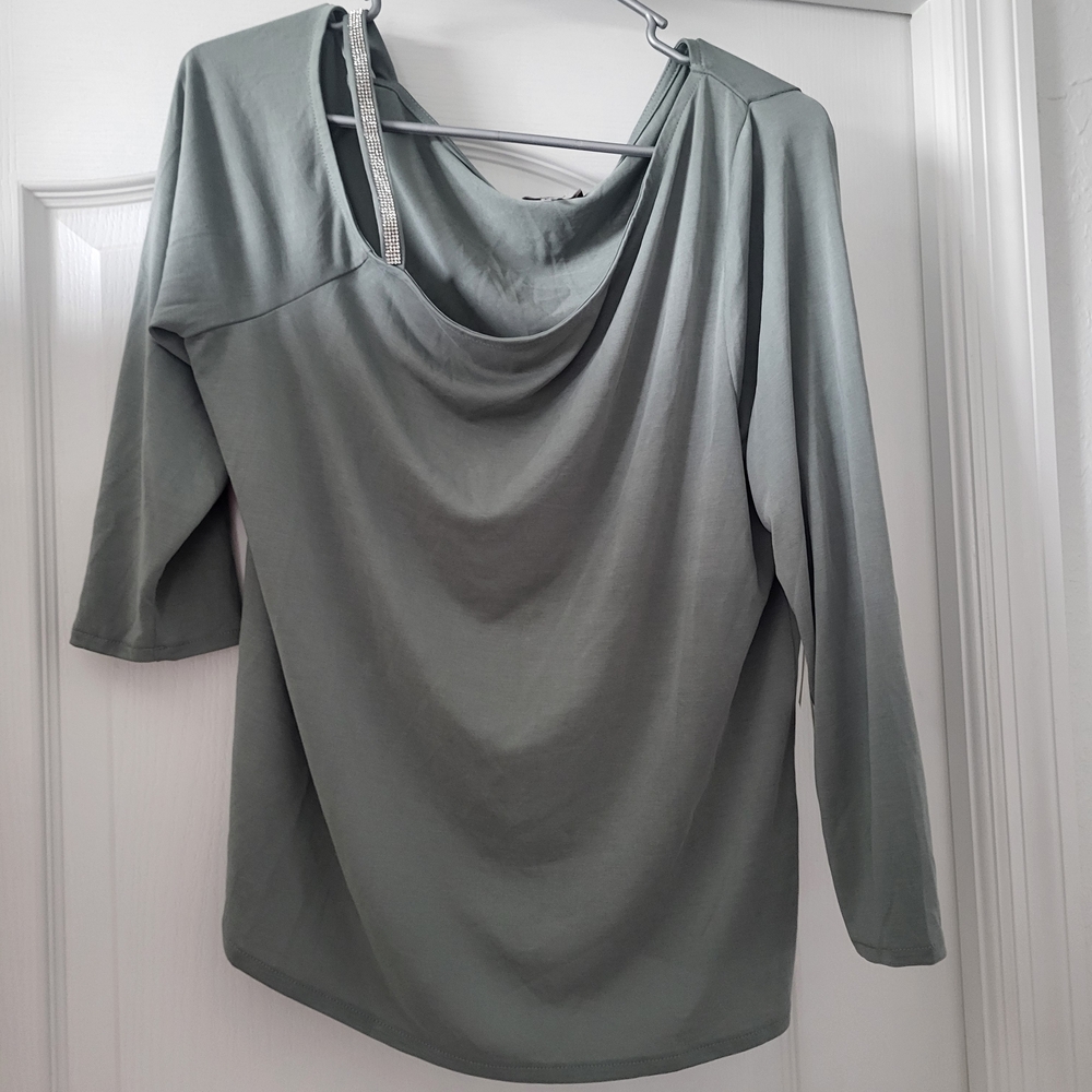 Crosby Greenish Gray Off Shoulder Soft Long Sleeve Top - XL NWT